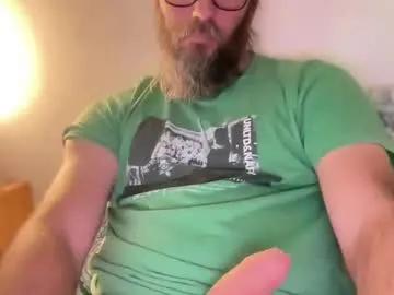 martincito22xl on Chaturbate