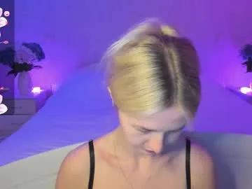 mellina_tey on Chaturbate