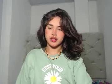 melody_phillips2 on Chaturbate