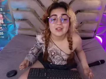 meraki_fraise on Chaturbate