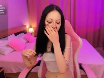 miascarlettttt on Chaturbate