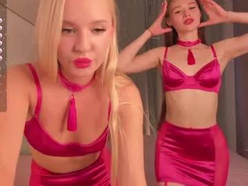 michelle_filman — Anilingus [1031 tokens left] #naked #young #cute #lesbian #anal