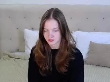 michelle_roux — GOAL: squeeze boobs [285 tokens remaining] Welcome to my room! #feet #bigass #germany #skinny #lovense #new