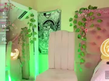 mili_moon_ on Chaturbate 