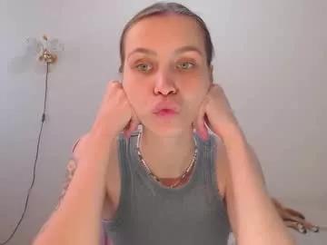 milly_ross23 on Chaturbate 