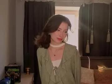 minervauzzle — GOAL: remove my bra [1190 tokens remaining] Heyyyy, im Kylie and I gonna change many outfits today Im new on here Help me explore this place  #shy #nonude #natural #teen #18