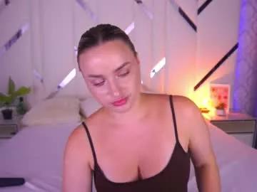 minifox_ on Chaturbate 