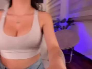 missisabella1 on Chaturbate 