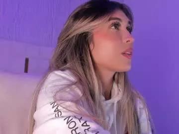 missjuliaa_ on Chaturbate 