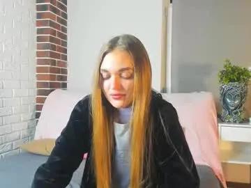 moirawenzinger on Chaturbate