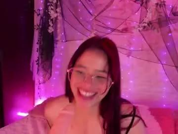 mollylewis18 on Chaturbate 