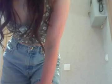 momentbeforedown on Chaturbate