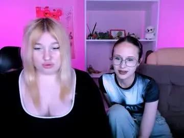 mona_cloud on Chaturbate