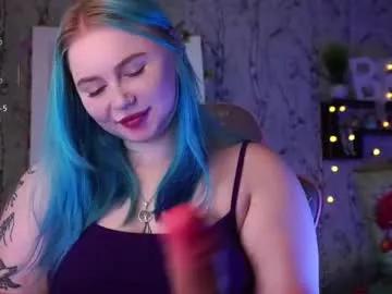 moon_valkyriie on Chaturbate 