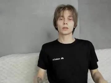 mr_makentoshi — Goal: Cum show // Pvt is open [1600 tokens left] #twink #young #lovense #bigcock