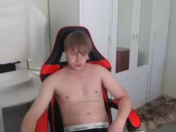 nenvol1 on Chaturbate 