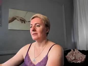 nika_smit on Chaturbate