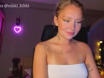 nikki_whatever on Chaturbate 