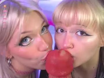 nikkisilk on Chaturbate 