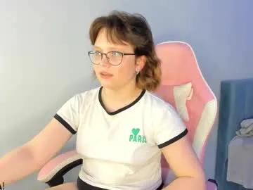 nina_lunaa on Chaturbate 