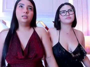 ninablooms01 on Chaturbate 