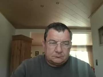 nobbie44 on Chaturbate 