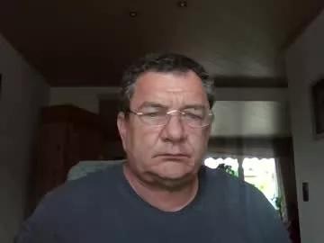 nobbie44 on Chaturbate 