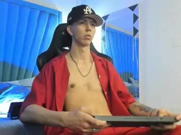 oliverthompson_01 — help me complete this night #cum #young #bigdick [2000 tokens remaining]