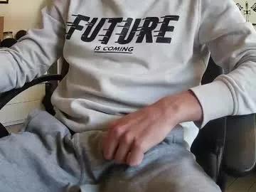 orobrus on Chaturbate 