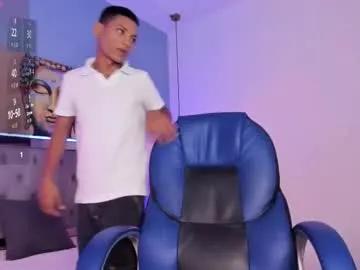 owenstone on Chaturbate