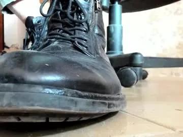 pablomenesssl — #master #boots #feet #socks #findom