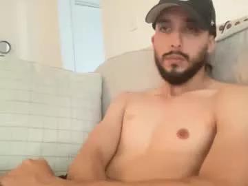 papicubano_guapo23cm on Chaturbate 