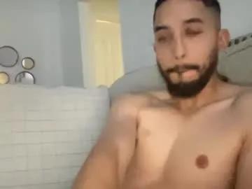 papicubano_guapo23cm on Chaturbate 