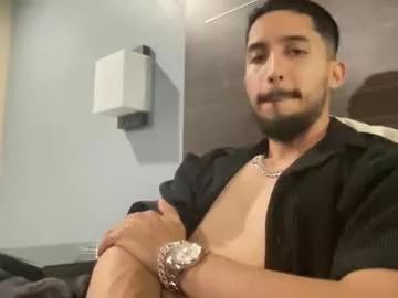 papicubano_guapo23cm on Chaturbate 