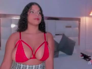 pittandlunaa69 on Chaturbate 