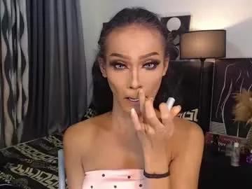 queenvalentinats on Chaturbate 
