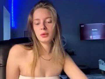 raneeleuthold on Chaturbate