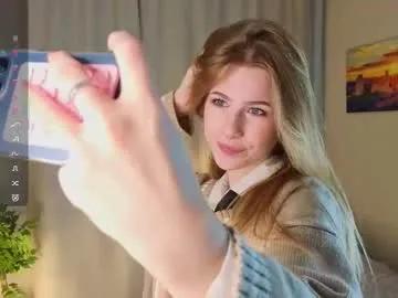 rashidagiczewski — GOAL: Remove my tie^^ [19 tokens remaining] Hello, im here, welcome in my room #shy #young #18 #bigboobs #new
