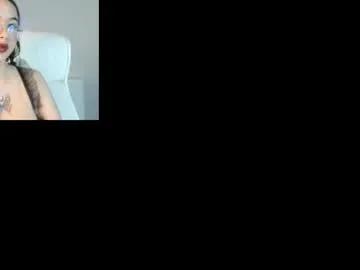 renaxi_smith on Chaturbate
