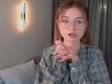 robert_richardss — GOAL: Wink and show the heart to the last tipper [56 tokens remaining] Welcome to my room! #skinny #shy #smalltits #18 #new