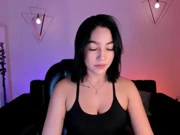 rossierhoades on Chaturbate