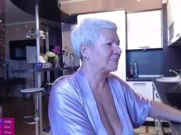 roxana_brooks — Put me in doggy on chair #milf #bigboobs #mature #lovense #mommy [0 tokens remaining]