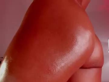 sara_gwen on Chaturbate 