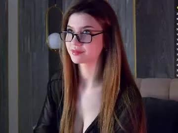 sara_lewiis on Chaturbate 