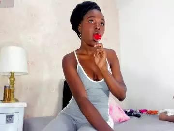 saraacollinss on Chaturbate 