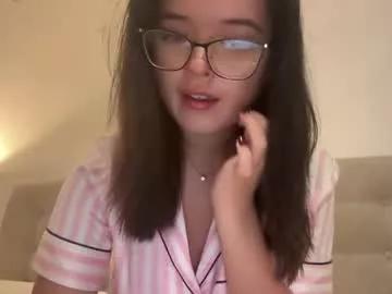sarah_heart_aus on Chaturbate 