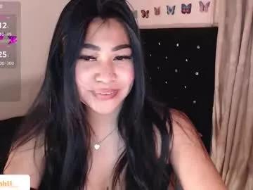 sarahh_11 on Chaturbate 