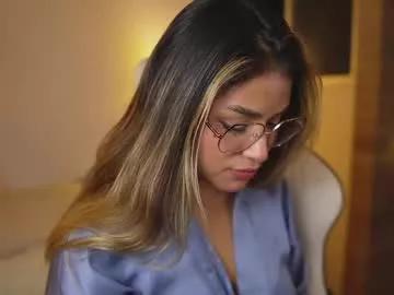 saraparisi_ on Chaturbate 