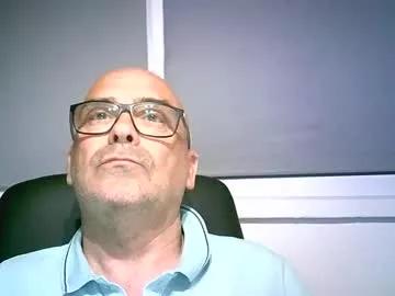 seasideman73 on Chaturbate 