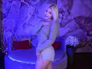 selenairis on Chaturbate 